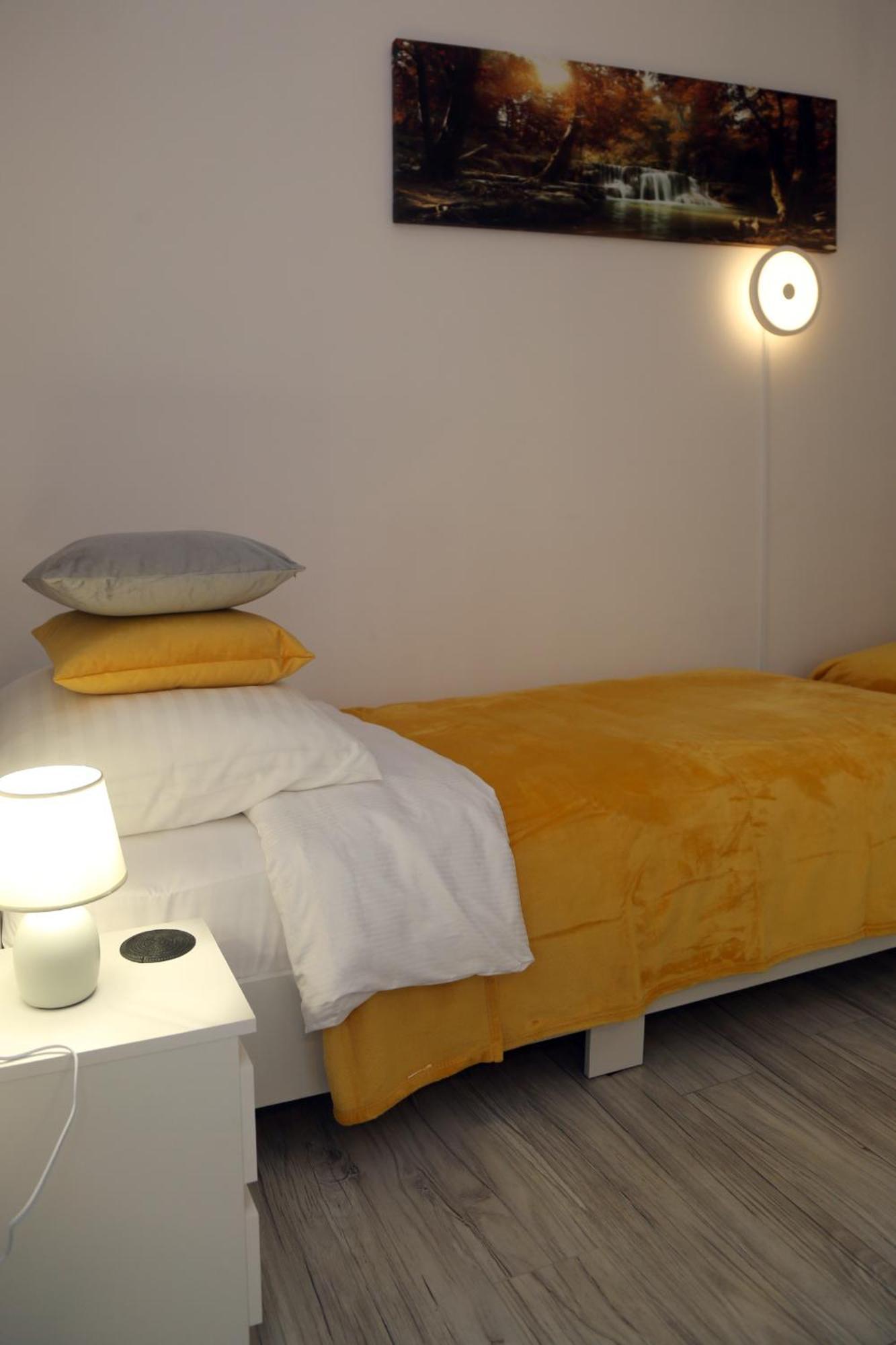 Apartamenty Uniejow "Prywatne Kapiele Termalne" Esterno foto